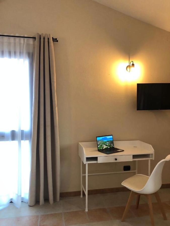 La Terrazza Hotel Olbia Exterior photo