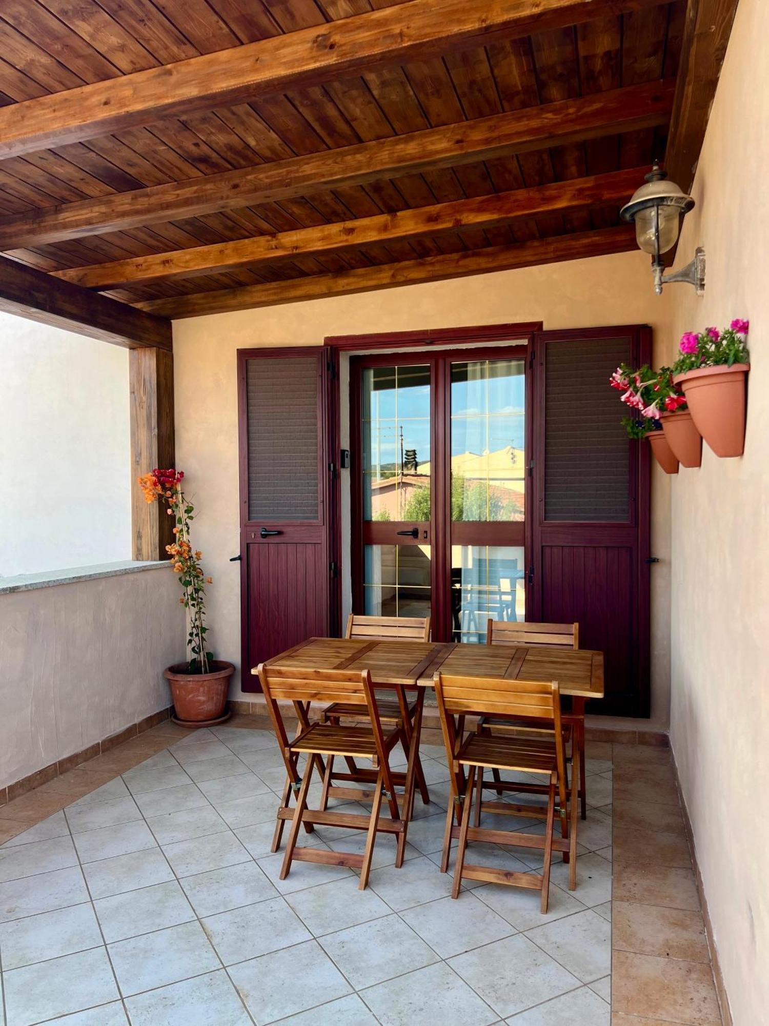 La Terrazza Hotel Olbia Exterior photo